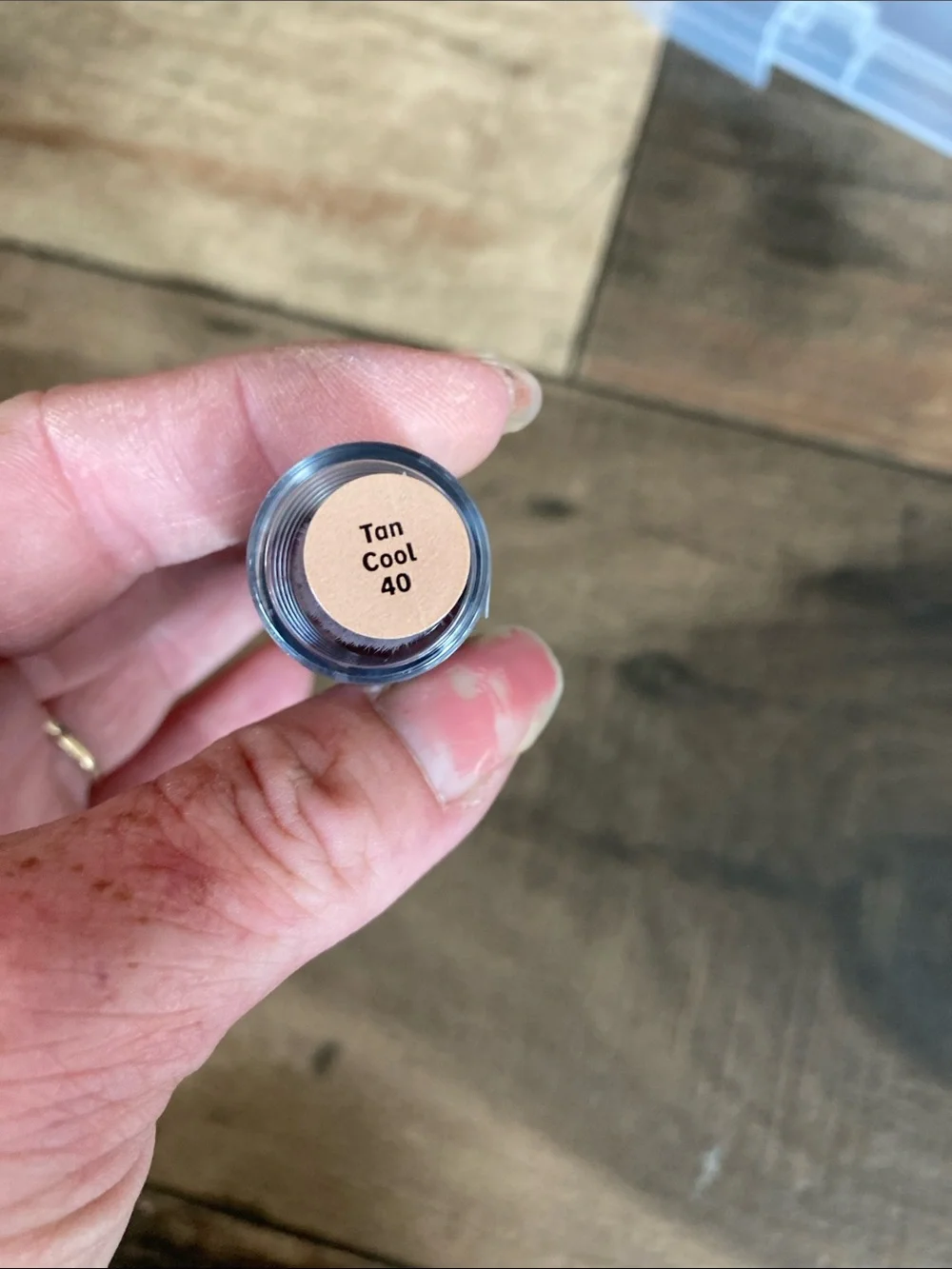 it cosmetics Bye Bye Dark Spots Concealer Serum - Tan